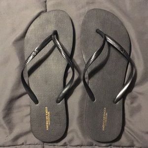 American Eagle Flip Flops